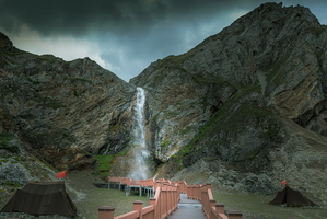 多达瀑布全景